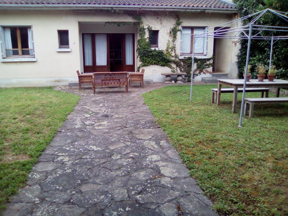 Villa Des Marronniers Mirande  Exterior photo